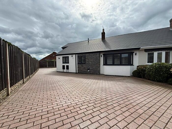 4 Bedroom Semi-Detached House To Rent In Medway Place, Barnsley, Rotherham, S73