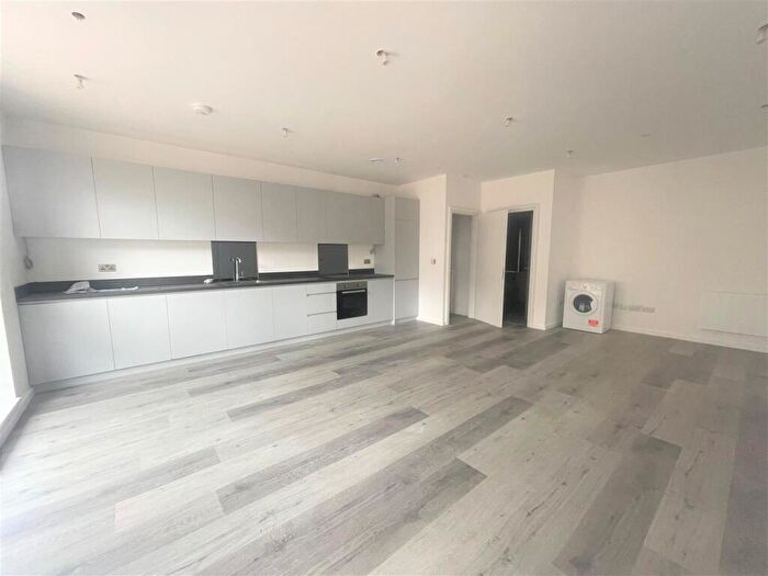 2 Bedroom Apartment To Rent In Elma House, Fleet, GU51