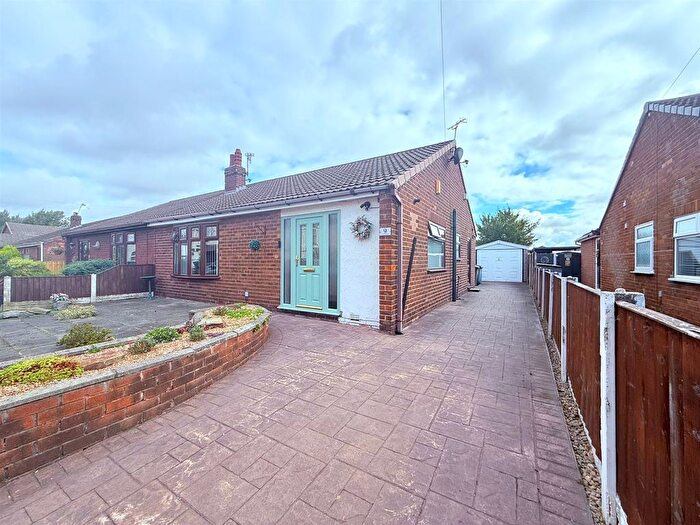 3 Bedroom Bungalow For Sale In Jackson Street, Burtonwood, Warrington, WA5