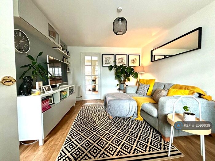 2 Bedroom Terraced House To Rent In Whiteway Close, Whimple, EX5