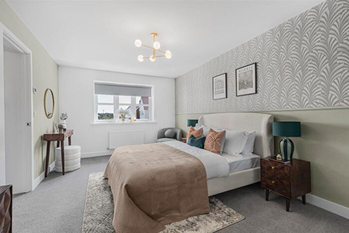 4 Bedroom Detached House For Sale In London Road, Great Chesterford, CB10