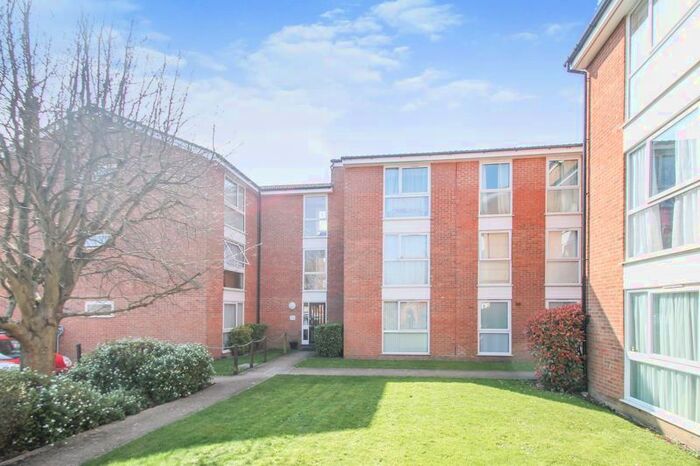 1 Bedroom Flat To Rent In Cranston Close, Uxbridge, UB10