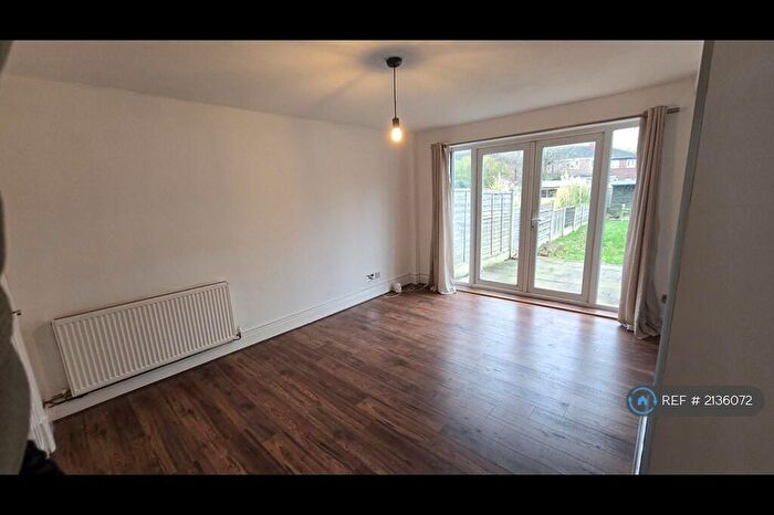 3 Bedroom Semi Detached House To Rent In Arbor Avenue, Manchester, M19