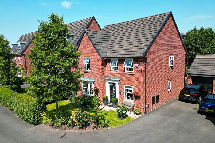 4 Bedroom Detached House For Sale In Mosses Farm Road, Longridge, Lancs, PR3