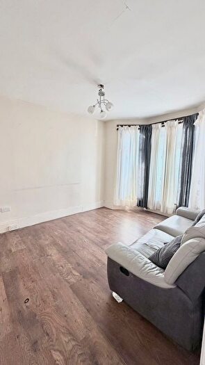 3 Bedroom Terraced House To Rent In Westwood Road, Ilford, IG3