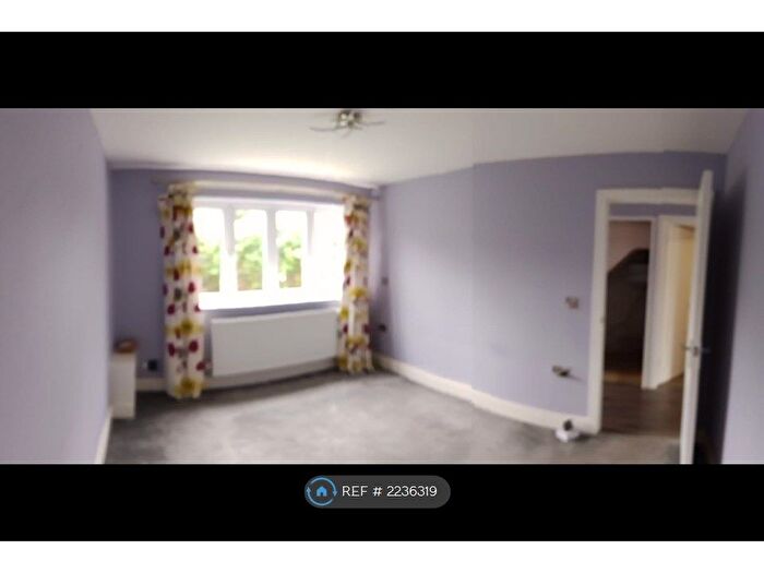 1 Bedroom Flat To Rent In Whilton Road, Northampton, NN2