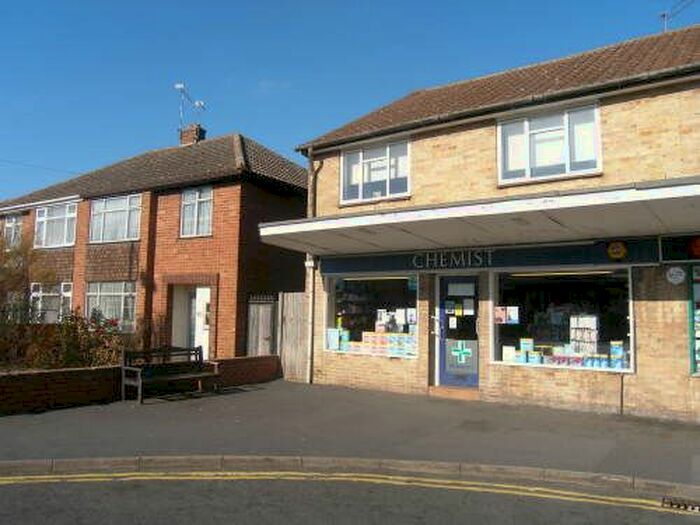 2 Bedroom Flat To Rent In Heathcote Road, Whitnash, Leamington Spa, CV31