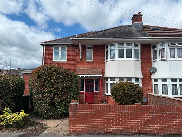 4 Bedroom Semi-Detached House To Rent In Prince Of Wales Avenue, Southampton, Hampshire, SO15