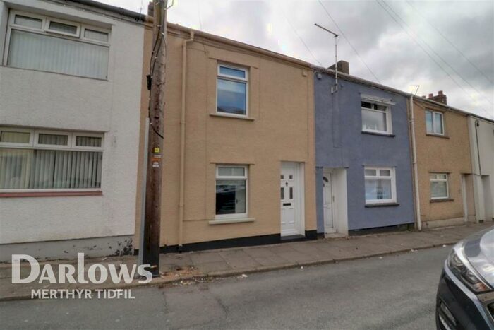 2 Bedroom Terraced House To Rent In King Street, NP22