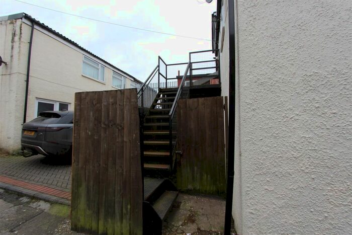 1 Bedroom Flat To Rent In Clive Street, Caerphilly, CF83