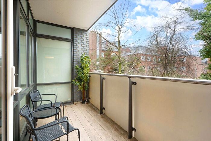 3 Bedroom Apartment To Rent In Benjamin House, Cecil Grove, St John's Wood, London, NW8