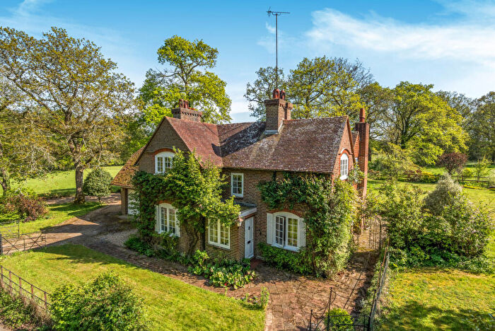 4 Bedroom Detached House For Sale In Wykehurst Lane, Ewhurst, GU6