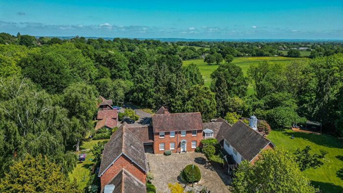 3 Bedroom Semi-Detached House For Sale In Frittenden Road, Staplehurst, Tonbridge, TN12