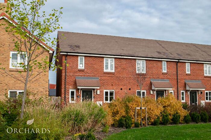 2 Bedroom End Of Terrace House For Sale In Robinson Avenue, Houghton Conquest, MK45