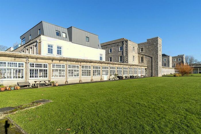 2 Bedroom Apartment To Rent In The Millfields, Plymouth, PL1