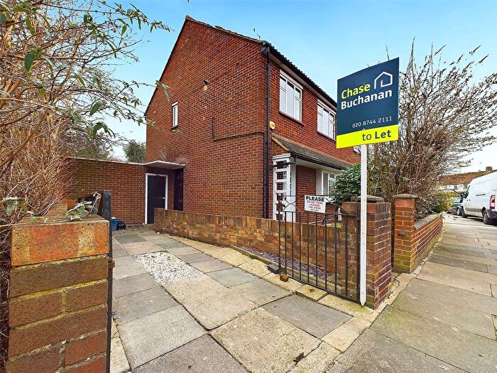 1 Bedroom Maisonette To Rent In Collingwood Close, Twickenham, TW2