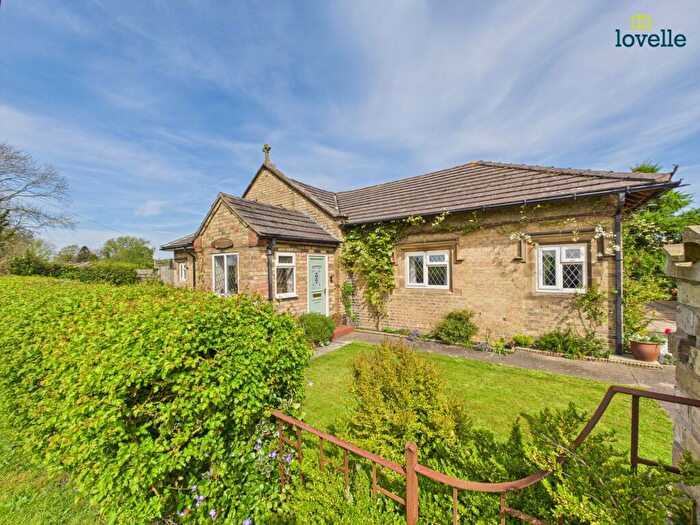 3 Bedroom Detached Bungalow For Sale In Gainsborough Road, Market Rasen, LN8