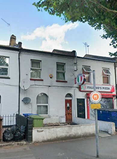 3 Bedroom Terraced House For Sale In New Road, London, SE16