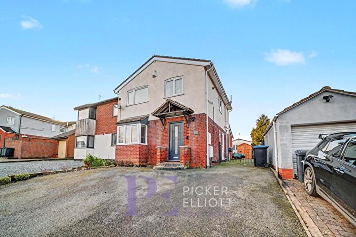 3 Bedroom Semi Detached House For Sale In Byron Street, Barwell, LE9