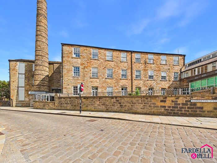 2 Bedroom Flat For Sale In Hammerton Street, Burnley, BB11