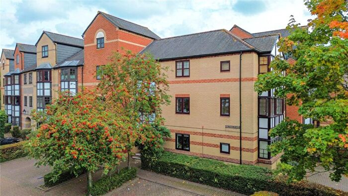 2 Bedroom Apartment To Rent In Maltings Place, Reading, Berkshire, RG1