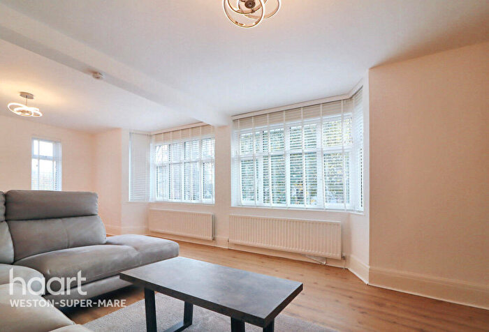 4 Bedroom Detached House For Sale In Shrubbery Avenue, Weston-Super-Mare, BS23