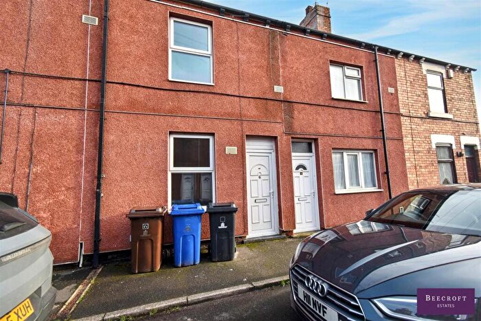 2 Bedroom Terraced House For Sale In West Street, Goldthorpe, Rotherham, S63