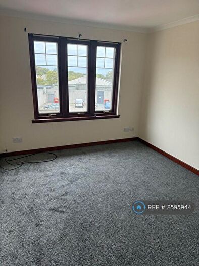 2 Bedroom Flat To Rent In Loirston Close, Cove, Aberdeen, AB12