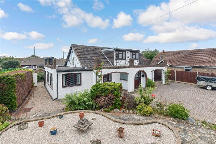 3 Bedroom Chalet For Sale In Cobsden Road, St Mary's Bay, Romney Marsh, Kent, TN29