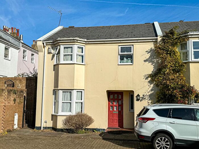 3 Bedroom End Of Terrace House For Sale In Marlborough Mews, Brighton, BN1