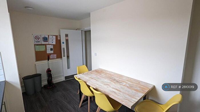 4 Bedroom Flat To Rent In Heba House, Ormskirk, L39