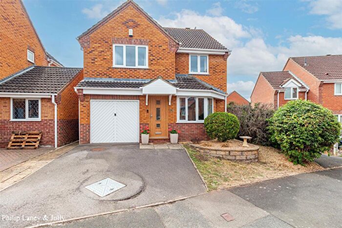 4 Bedroom Detached House For Sale In Mandalay Drive, Norton, Worcester, WR5