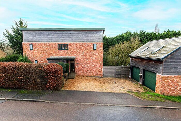 4 Bedroom Detached House For Sale In Spencer Street, Ringstead, NN14