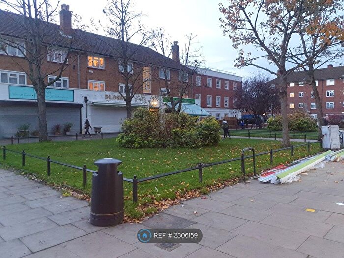 2 Bedroom Flat To Rent In Shrewsbury Walk, Isleworth, TW7