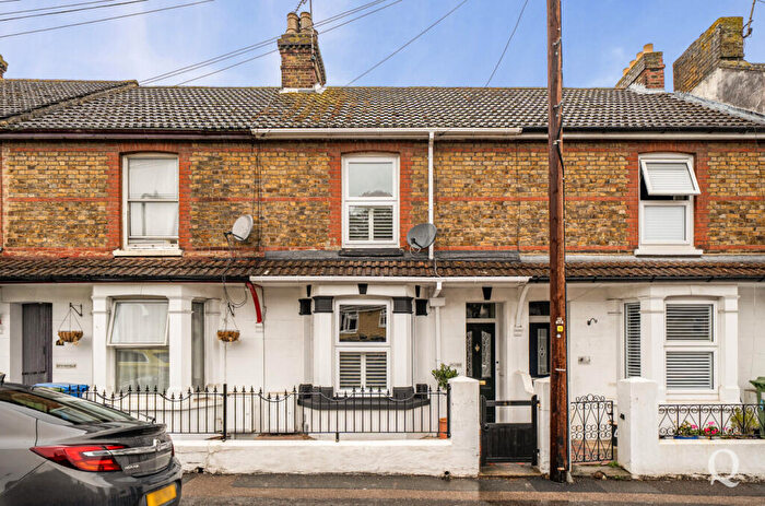 2 Bedroom Terraced House For Sale In Ufton Lane, Sittingbourne, Kent, ME10