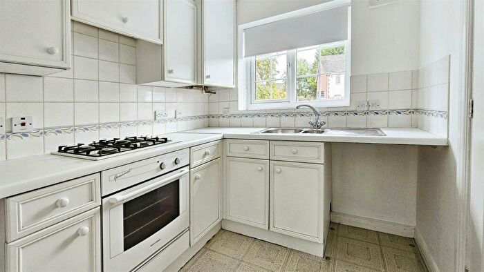 2 Bedroom Semi-Detached House For Sale In Bridgeness Road, Heatherton, DE23