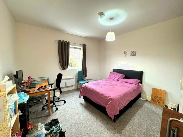 Studio To Rent In Turnpike Lane, Turnpike Lane, N8