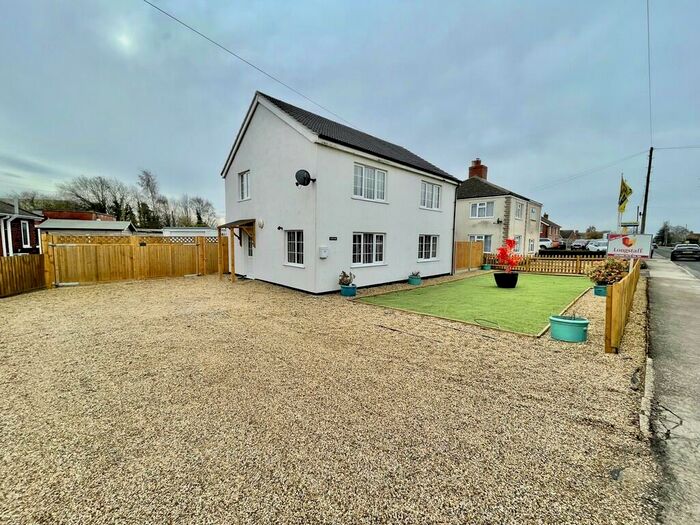 3 Bedroom Detached House For Sale In Spalding Road, Sutterton, PE20