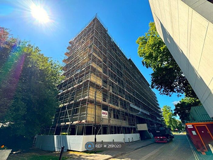 2 Bedroom Flat To Rent In Winchester House, London, W2