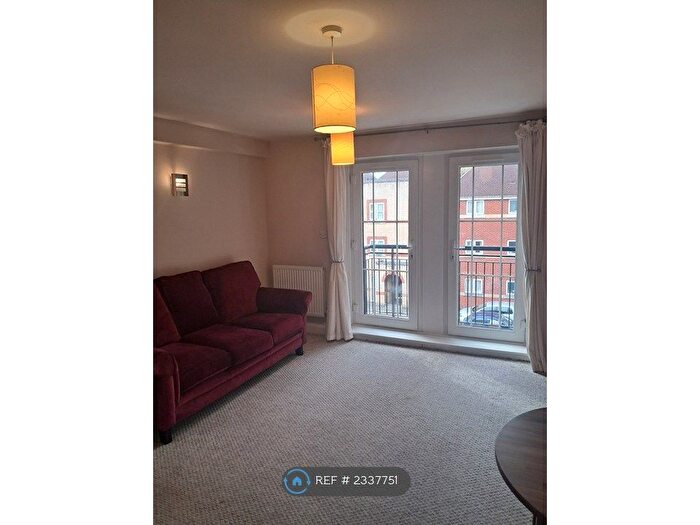 1 Bedroom Flat To Rent In Perham House, Southampton, SO15