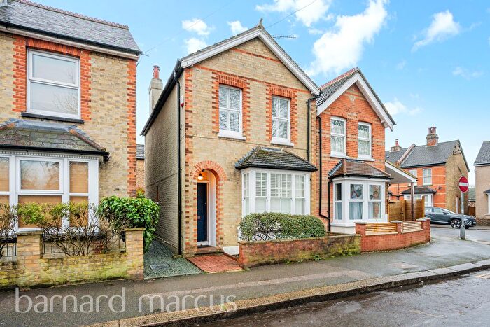 2 Bedroom Detached House To Rent In Alpine Road, Redhill, RH1