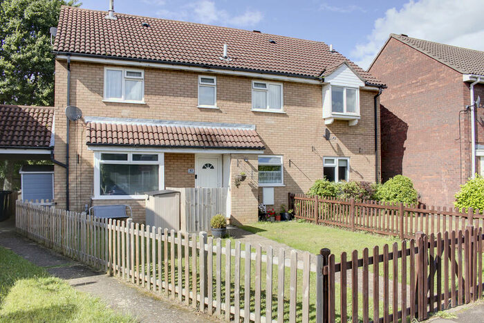 2 Bedroom House To Rent In Fallow Drive, Eaton Socon, PE19