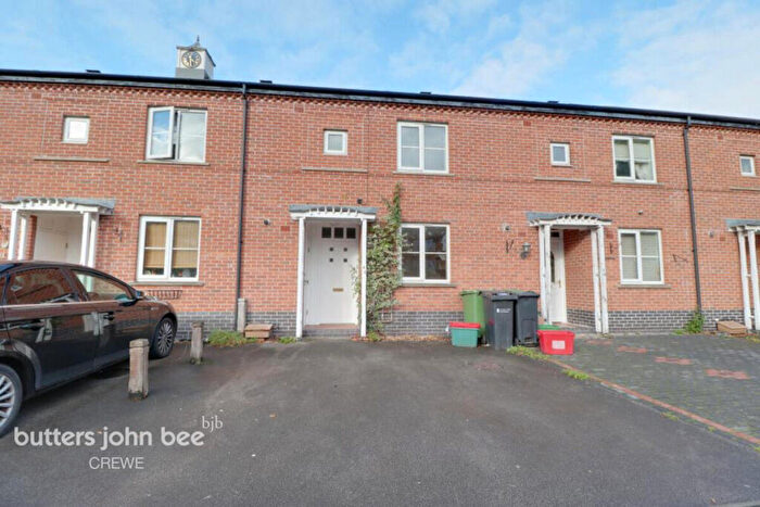 3 Bedroom Terraced House To Rent In Lyndale Court, Winsford, CW7