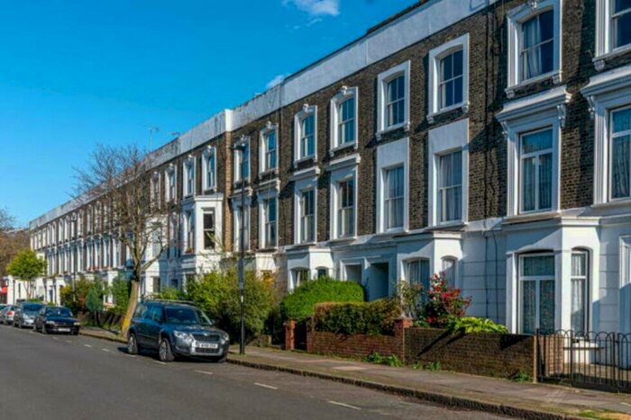 3 Bedroom Flat To Rent In Jackson Road, Holloway, N7
