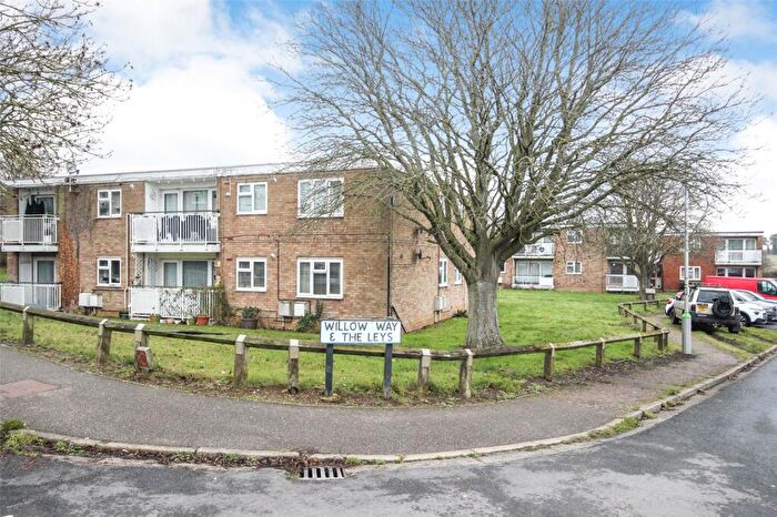 2 Bedroom Apartment For Sale In The Leys, Ampthill, Bedfordshire, MK45