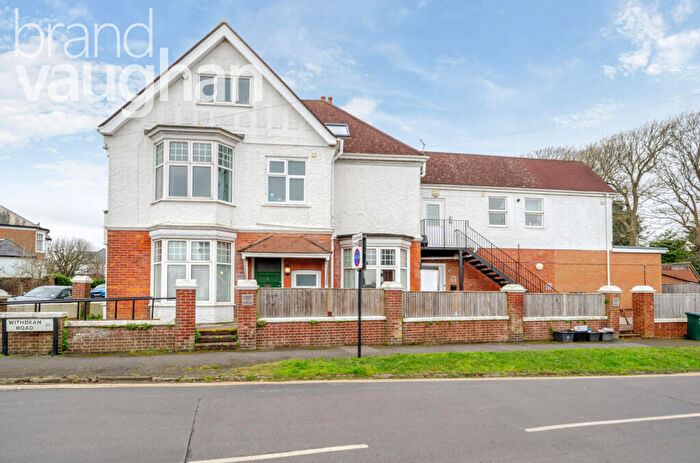 2 Bedroom Flat To Rent In Withdean Road, Brighton, East Sussex, BN1