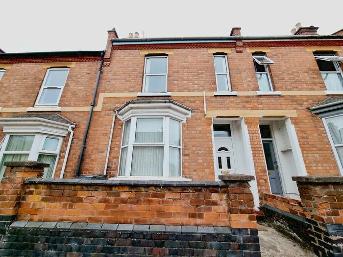 6 Bedroom Terraced House To Rent In Tachbrook Street, Leamington Spa, CV31