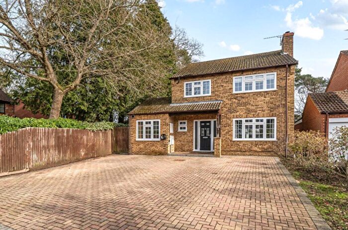 5 Bedroom Detached House For Sale In Buttermere Drive, Camberley, GU15