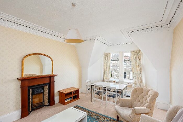 3 Bedroom Flat To Rent In Warrender Park Road, Marchmont, Edinburgh, EH9