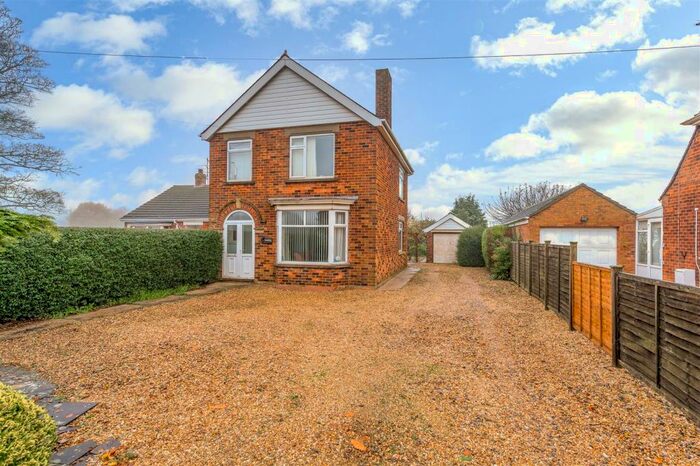 3 Bedroom Detached House For Sale In Wainfleet Road, Boston, PE21